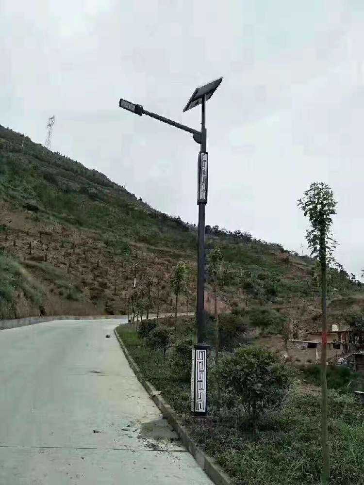 亚东县仿古太阳能路灯